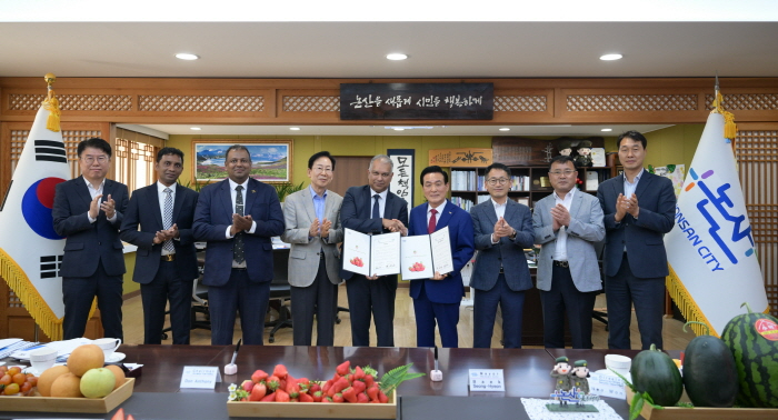 [크기변환]아랍에미리트기업관계자 방문 (1).JPG