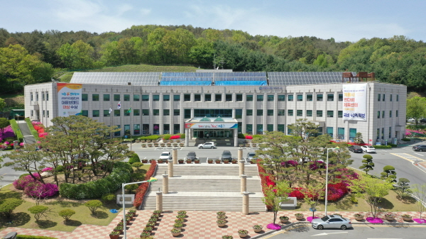 [크기변환]2. 계룡시청 청사 전경.JPG