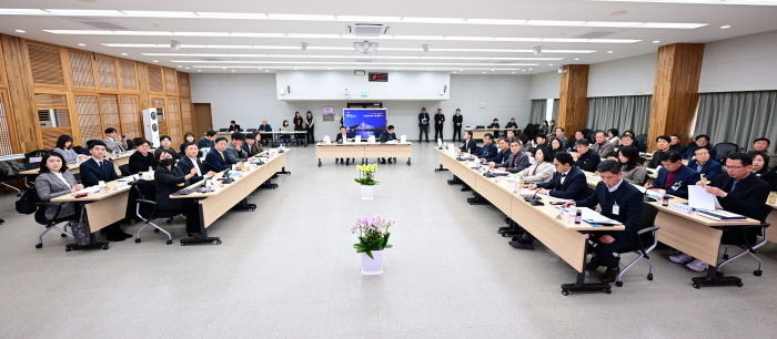 [크기변환]탑정호복합문화휴양단지조성사업컨설팅보고회 (1).JPG