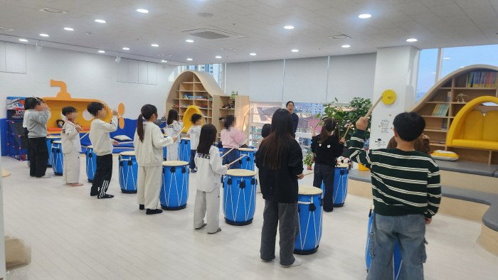 [크기변환]행복다함께돌봄센터 운영모습 (2).jpg